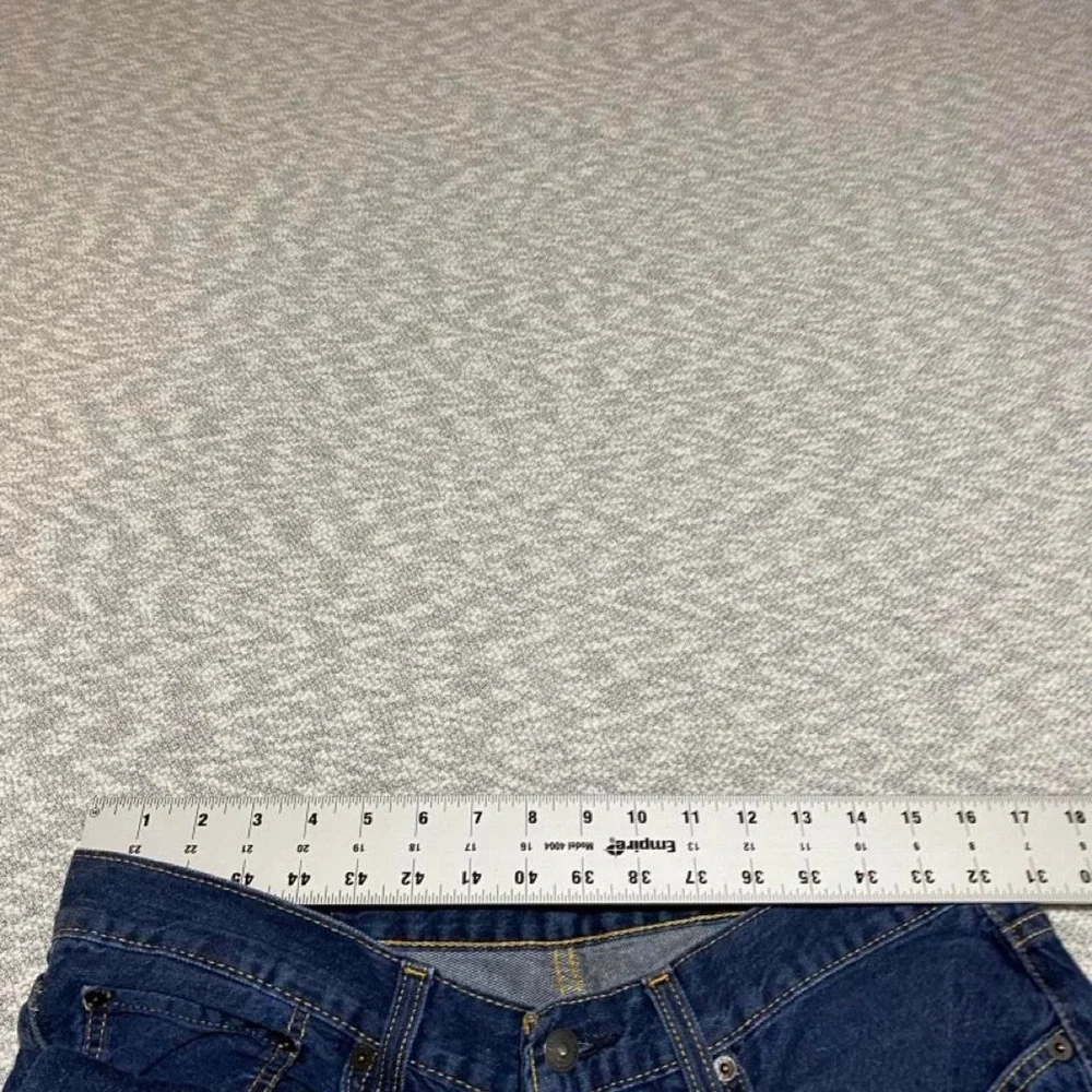 Levi's 514 blue denim jeans size W34/L32. SKU-B177#denim